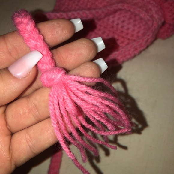 Crocheted hat :) - Picture 3 of 3